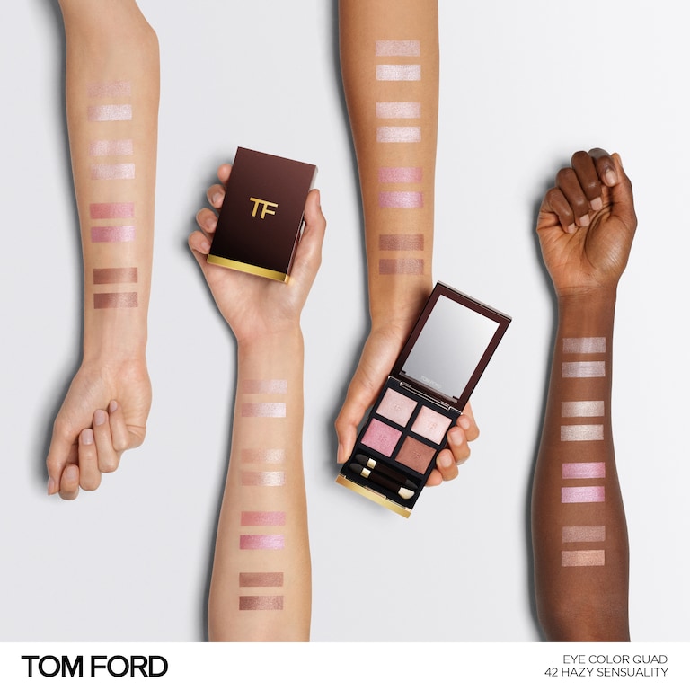 Eye Color Quad, Hazy Sensuality, 42, 6g, Model